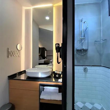 Hotel Confores Stambuł