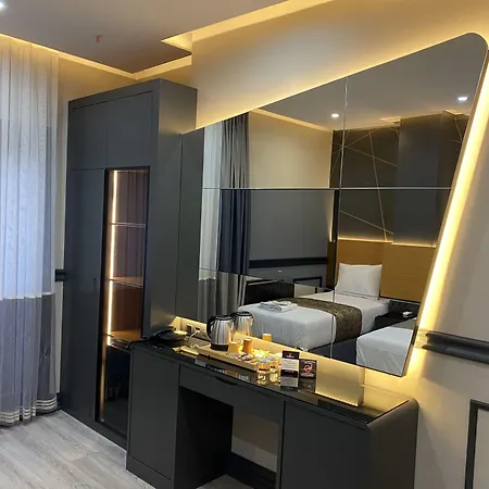 Confores Hotel