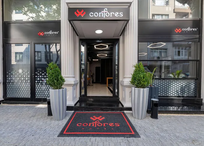 Confores فندق 3*